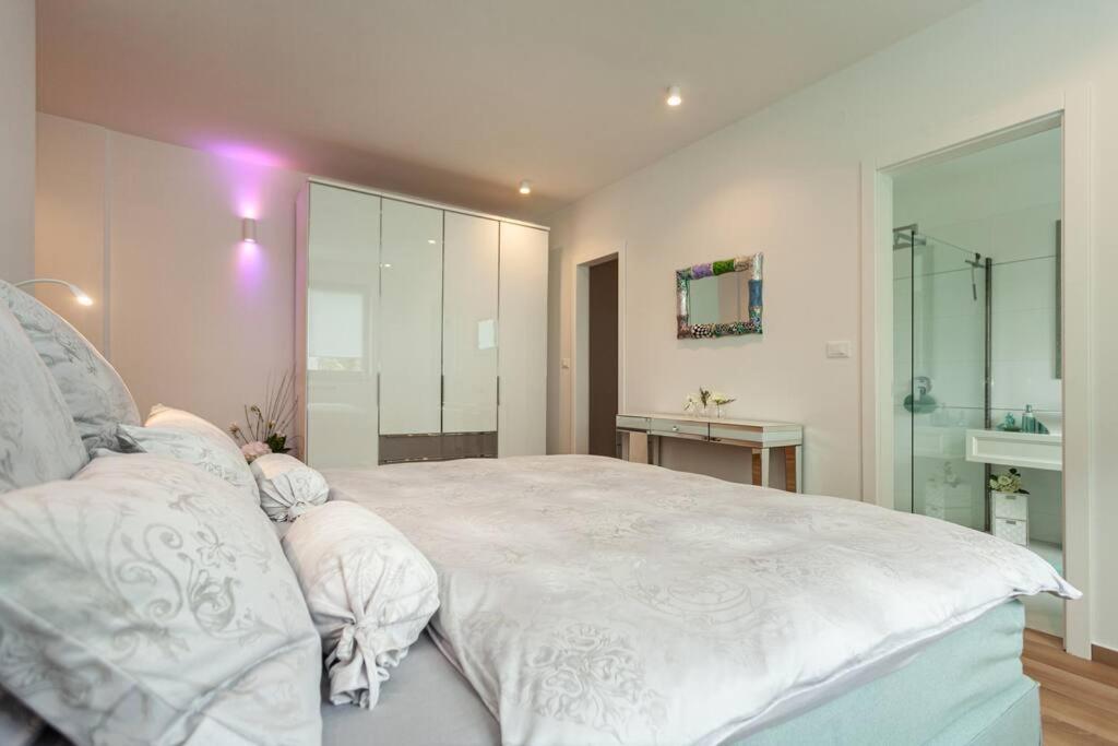 Apartment Capo D'Oro Rovinj Eksteriør billede